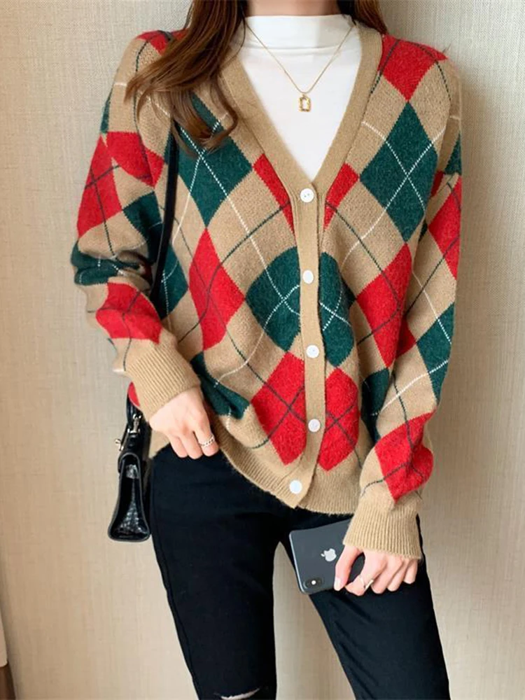 

ZOKI Vintage Argyle Women Cardigan Sweater V Neck Fashion Fall Loose Female Knitted Coats Casual Korean Plaid Winter Sweater