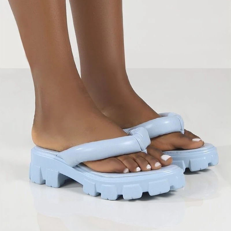 2023 New Solid Color Slippers Fashion Design Ladies Flip-Flops Ladies Thick Bottom Summer Beach Shoes Open Toe Ladies Slippers