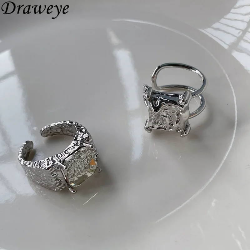 

Draweye Rings for Women Y2k Fashion Vintage Metal Geometric Jewelry Hiphop Punk Style Anillos Mujer Index Finger Cuff Rings
