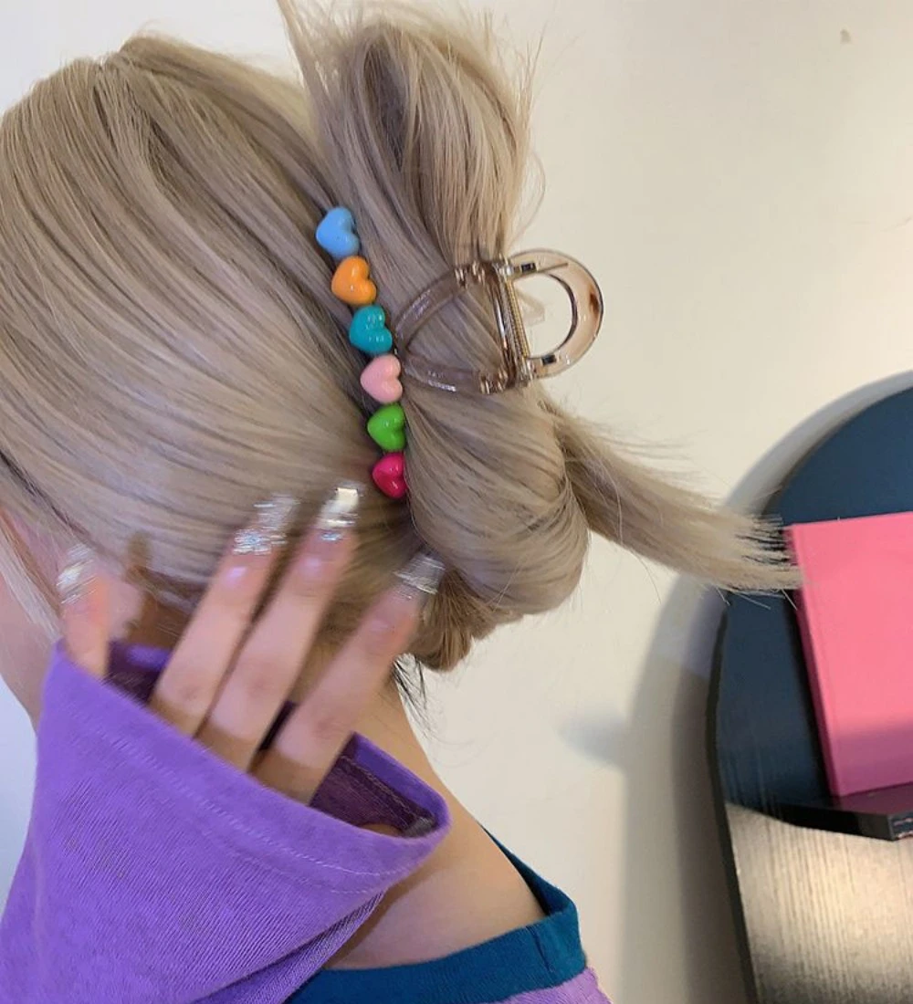 Красивая девушка ~ Красочная любовь захват зажим милая сердце назад для волос