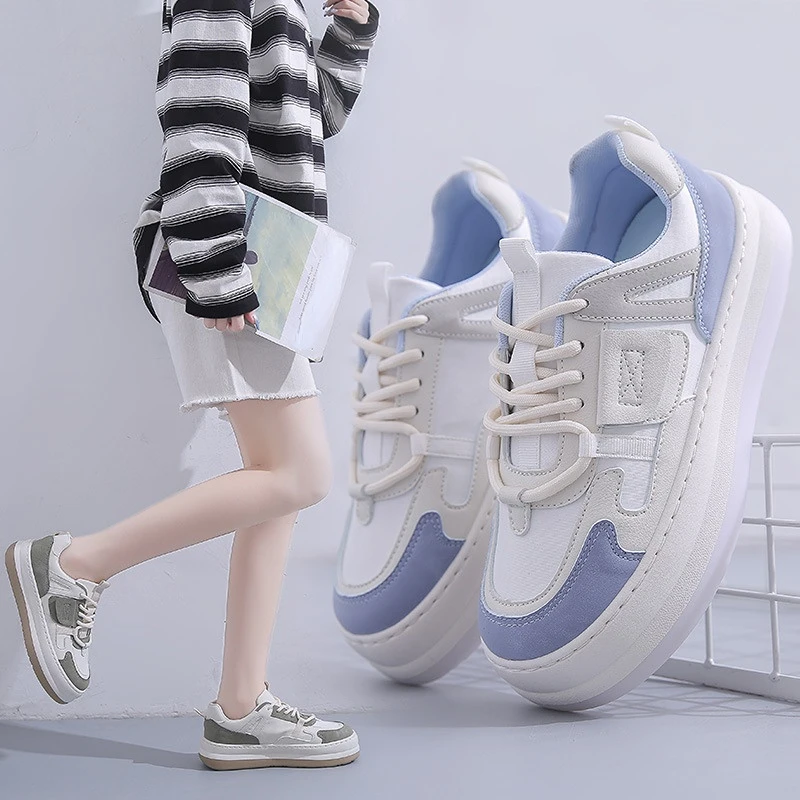 

2023 Spring and autumn new fashion round head small white shoes flat sole shoes thick sole big head casual sports women's shoes