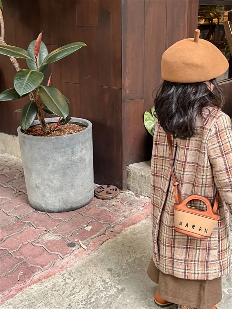 The Korean Version Of The Internet Celebrity Runway Show Is A Stylish And Contrasting Children'S Mini Portable Carrying Basket,