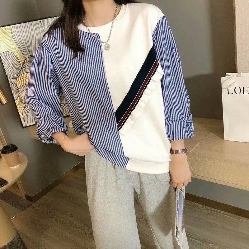 

2022 T-shirt Patchwork Sweater South Stripe Fake Two Pack Loose Slim Shirt Design Women's Sense Of Niche