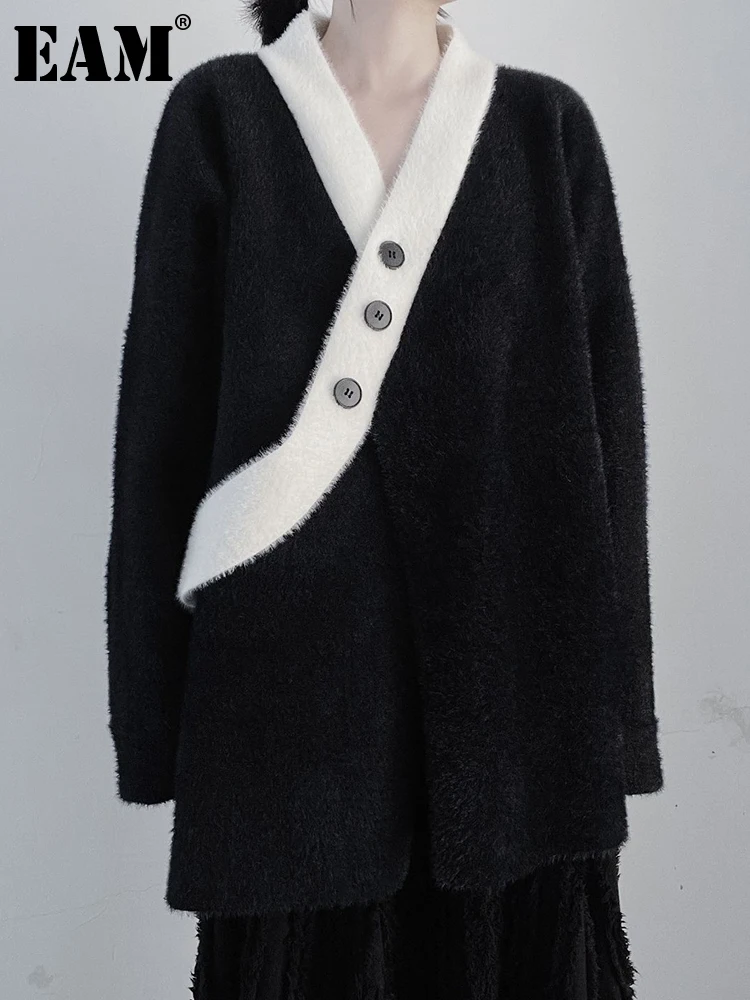 

[EAM] White Thick Warm Knitting Cardigan Sweater Loose Fit V-Neck Long Sleeve Women New Fashion Tide Autumn Winter 2023 1DF3483