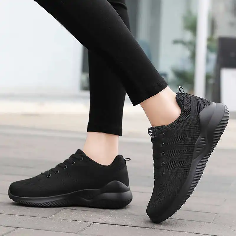

Minimalist White Sports For Women Traking Women's Platform Sneakers Tactical Women's Winter Sport Shoes Running Shoes Tennis
