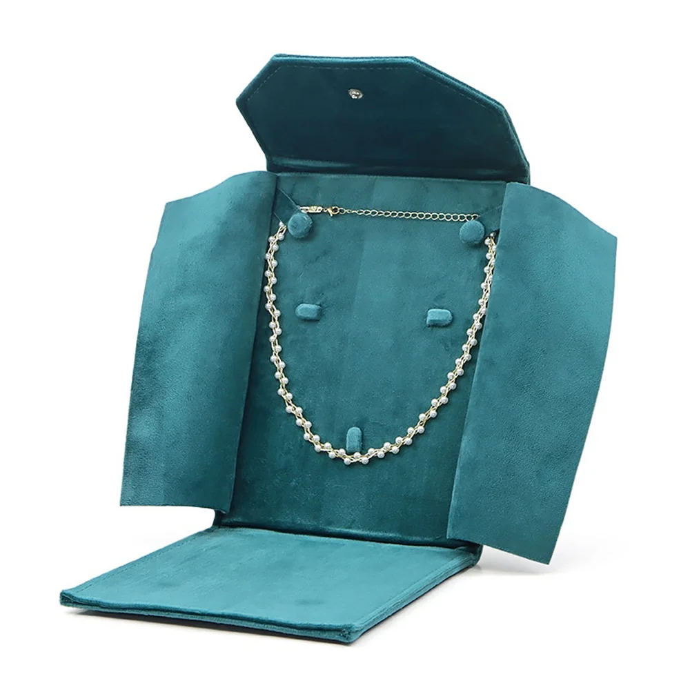 

Бархатный органайзер для украшений