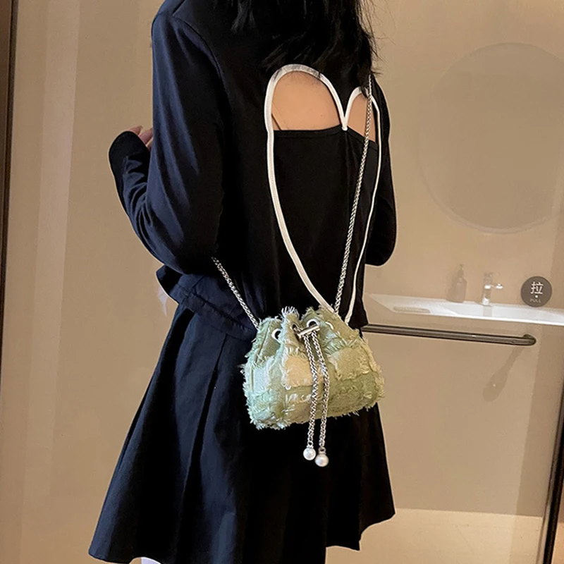 Patch Bucket Bag Tassel Chains Crossbody Bags for Women Canvas Drawstring Bag Mini Shoulder Bags Handbags and Purses Female Tote