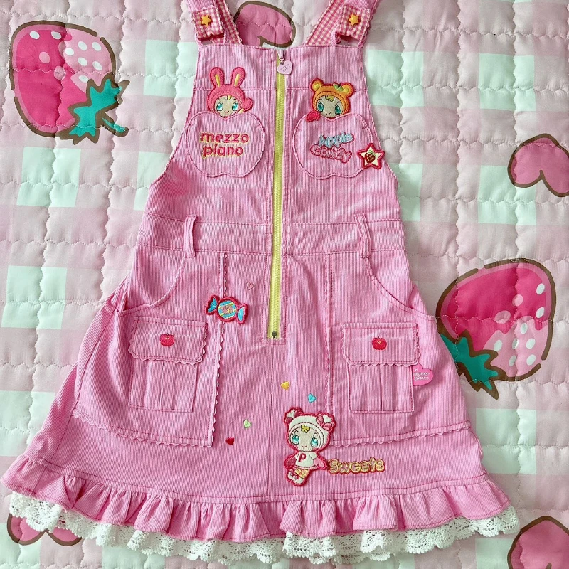 Женское платье на бретельках в стиле сладкой Лолиты