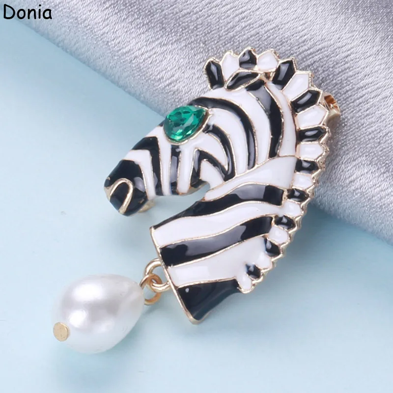 

Donia Jewelry retro hot selling European and American creative enamel zebra brooch clothing accessories luxury corsage