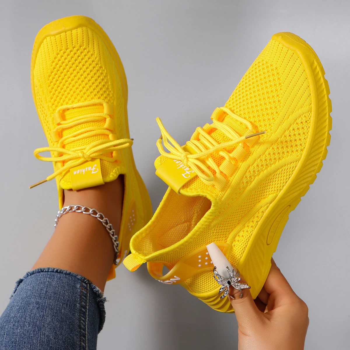 Весенняя женская спортивная обувь стильная дышащая легкая носимая повседневная