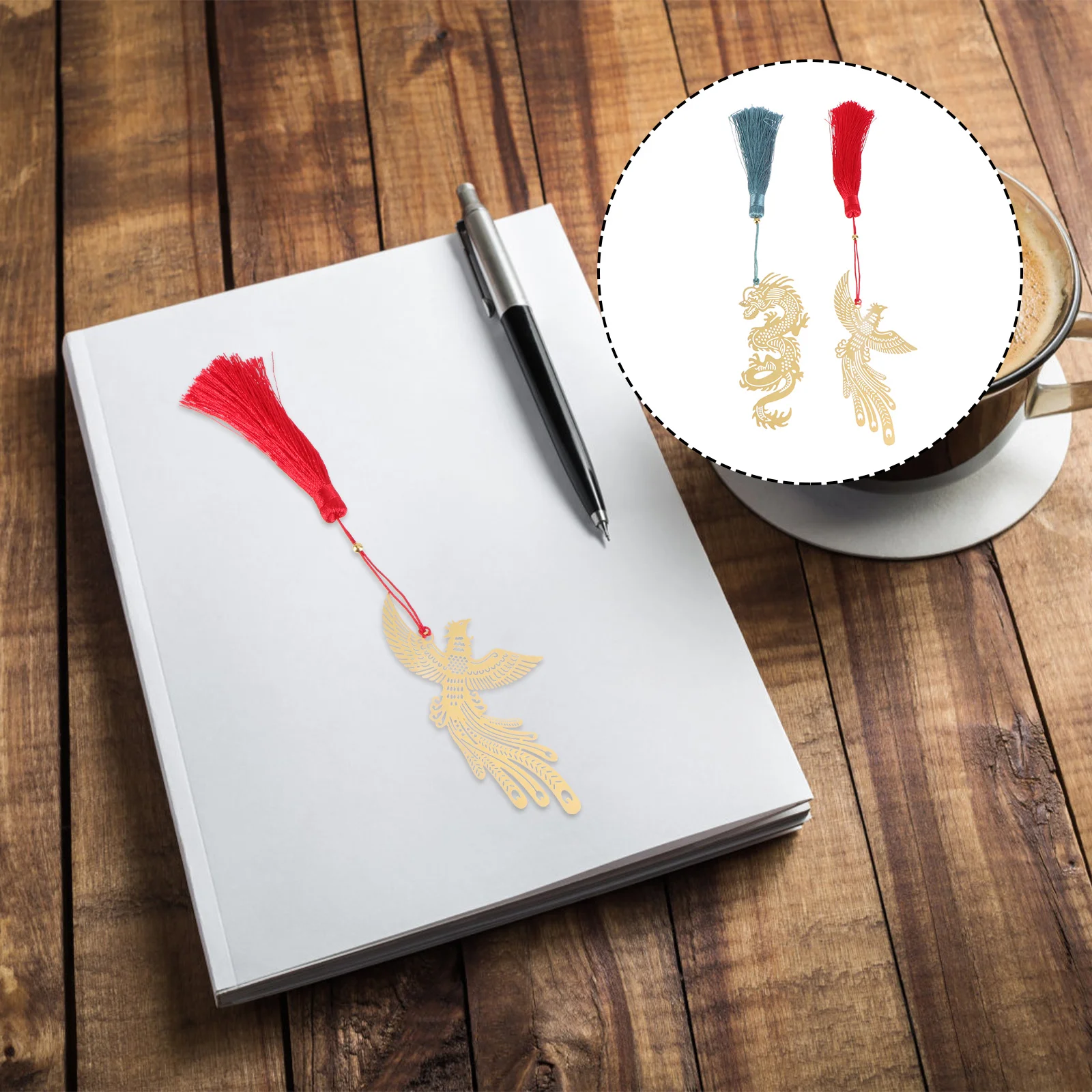 

2pcs Unique Dragon Phoenix Small Hanging Decor (Golden)
