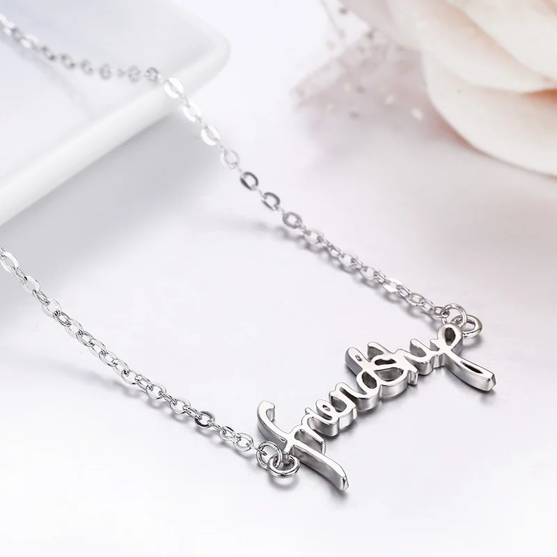 Женское колье с буквенным кулоном Дружба | Украшения и аксессуары