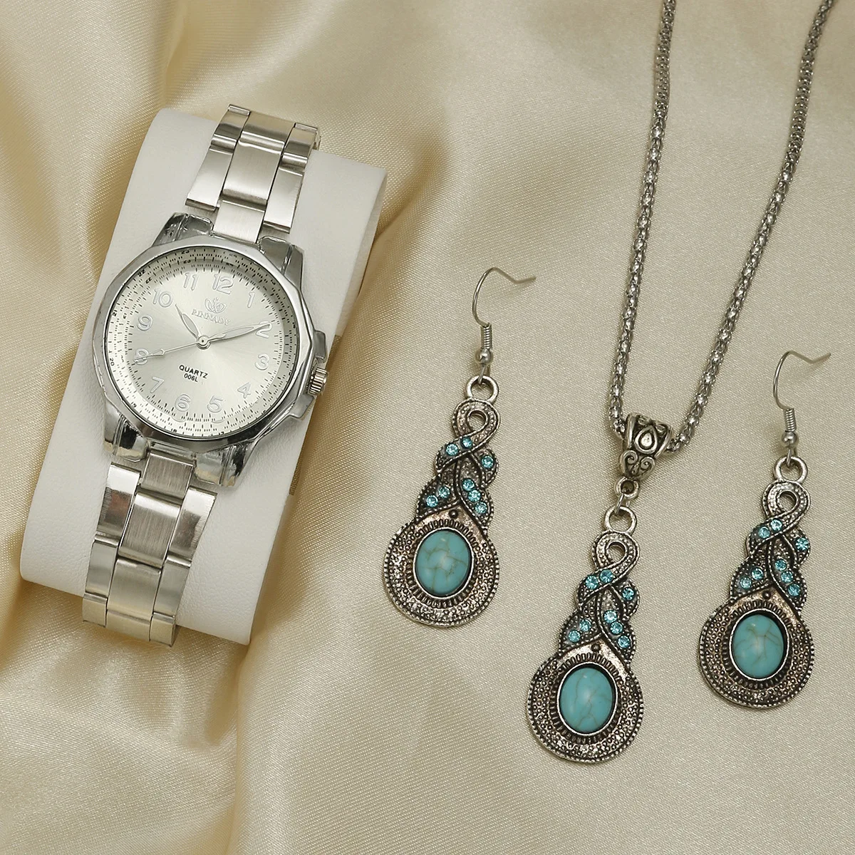 4PCS Sets Watch for Women Luxury Ladies Quartz Wrist Watch Fashion Bracelet Watch Set Relogio Feminino Quartz WristWatch No Box