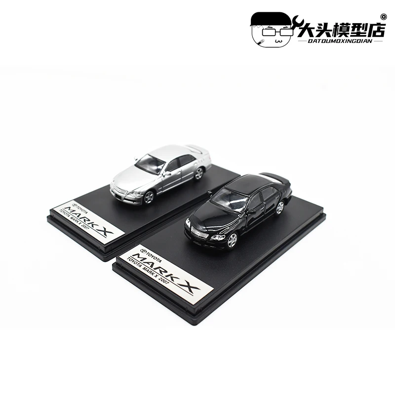 

1/64 TOYOTA Mark x Favorite Die Casting Alloy Car Model Ornament