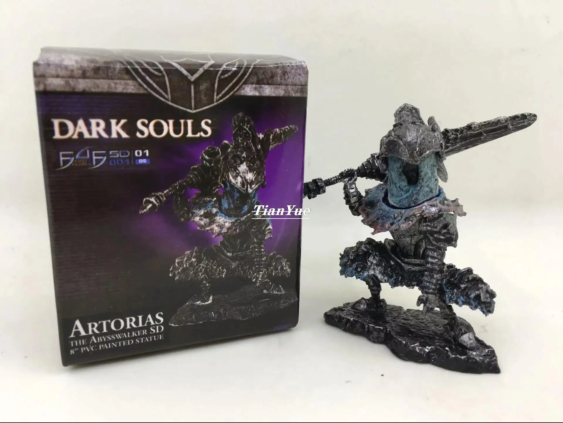 

Anime DARK SOULS Artorias cute version Model Figure Toy 6cm