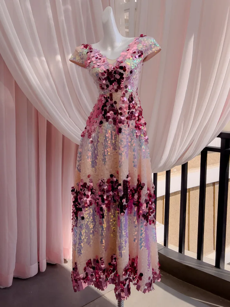 XIWEN лоскутное платье с блестками контрастного цвета без рукавов высокой талией