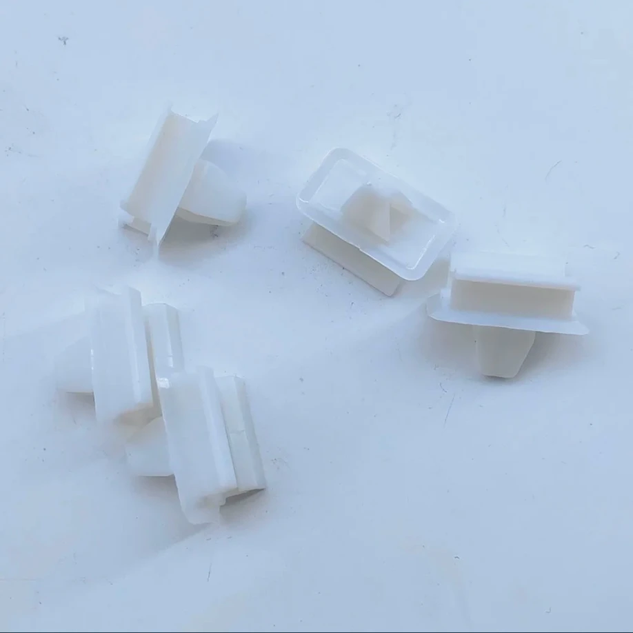 

Подходит для Peugeot 1007 207A7 508 Partner TepeeB9 Citroen C2 C3A51 C5X7 C3 PICASSO крепежный зажим для обивки 8331C6 1606425680