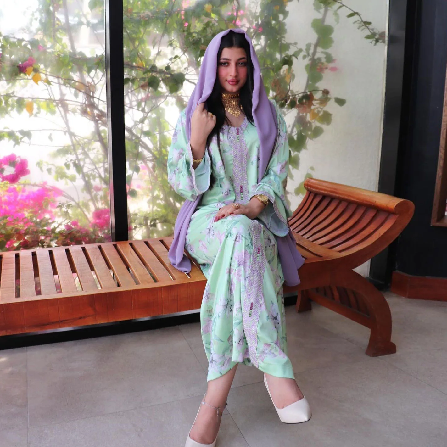 Abayas for Women New Middle Eastern Robe Arab Dubai Print V-Neck Dress Muslim Spring Women's Dress Vistidos Musulmana Abayat