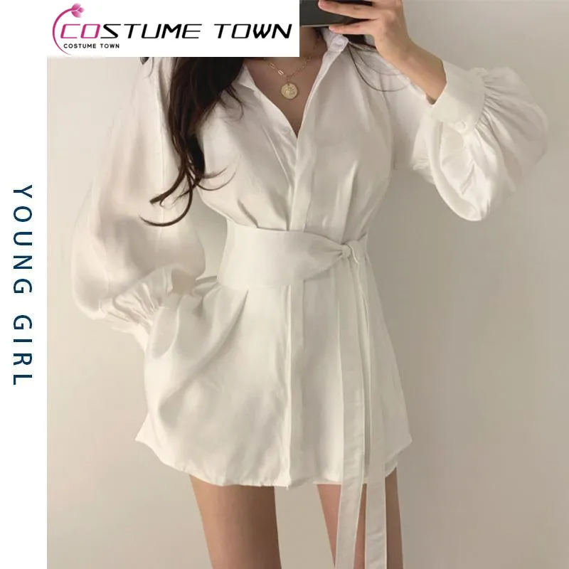 

White Fashion Slender Shirt+Shorts Two Piece Set for Women 2023 New Thin Waist Shirt Women's Fashion Design Sense