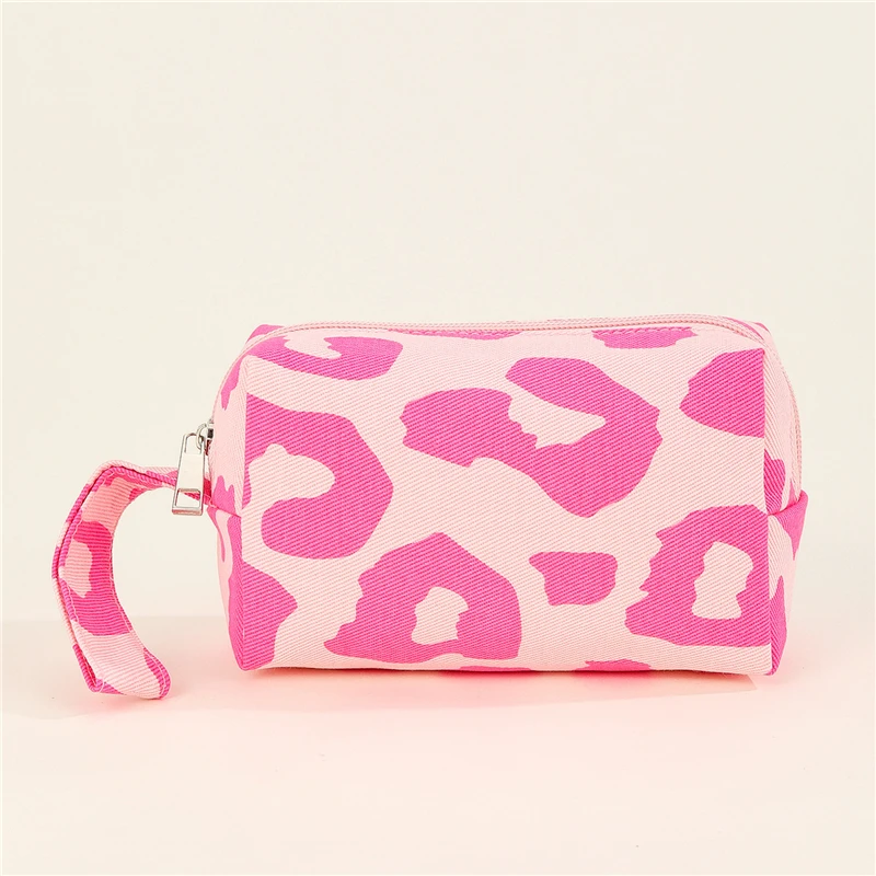 

Leopard Print Animal Prints Portable Bags Make-Up Bags Cosmetic Case For Traveling Camping Outdoor Activity Toiletry Bag