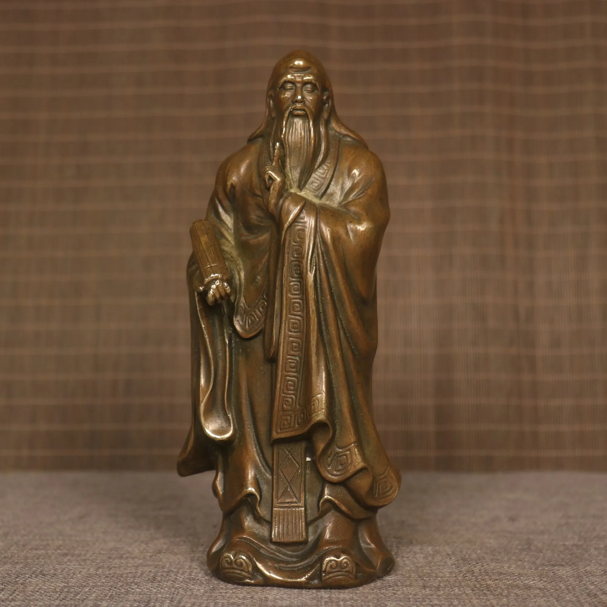 Бронзовая статуя Лаоцзы