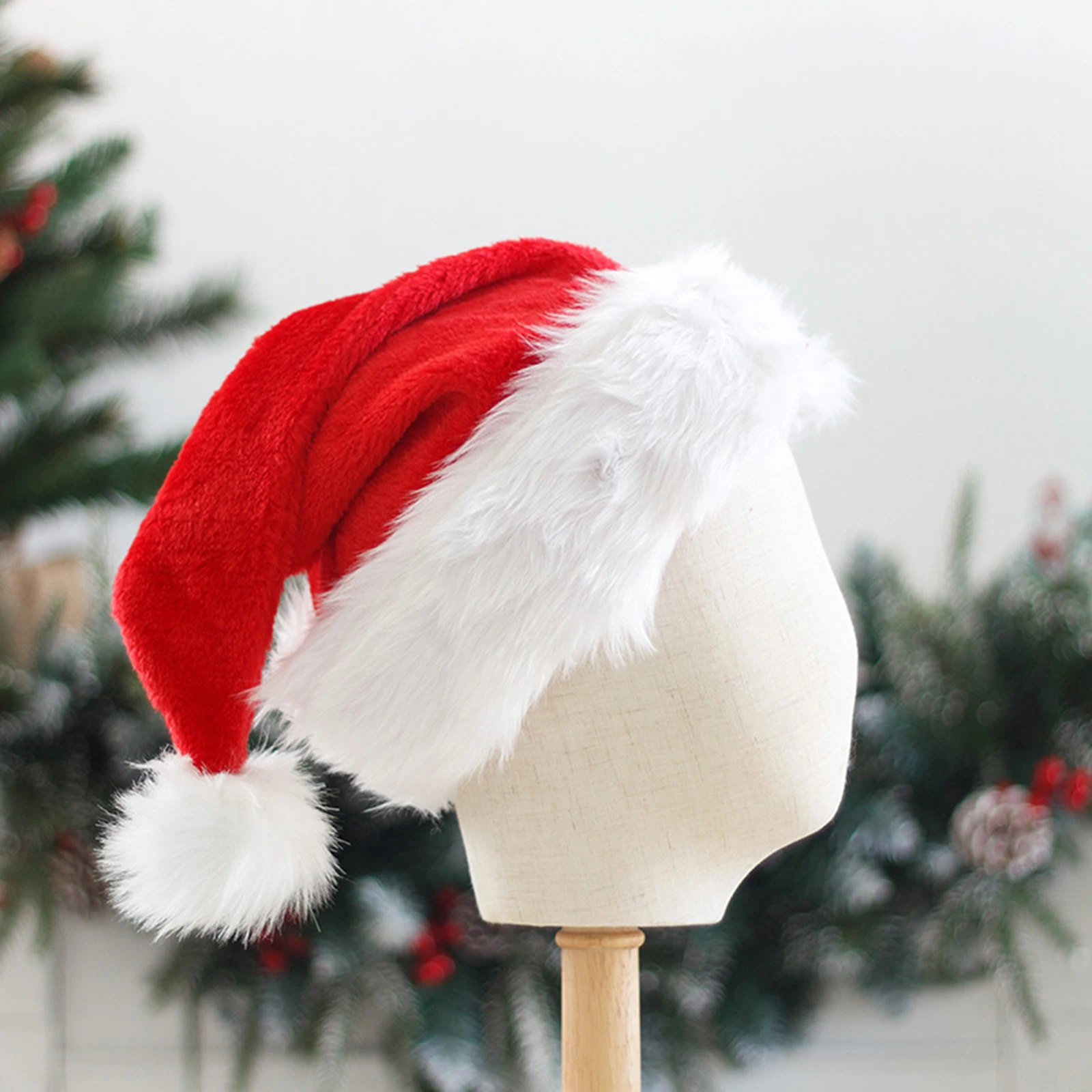 

2022 Plush Santa Hats Comfortable Christmas Hat for Adult Kids New Year Festive Holiday Party Supplies Christmas Hats