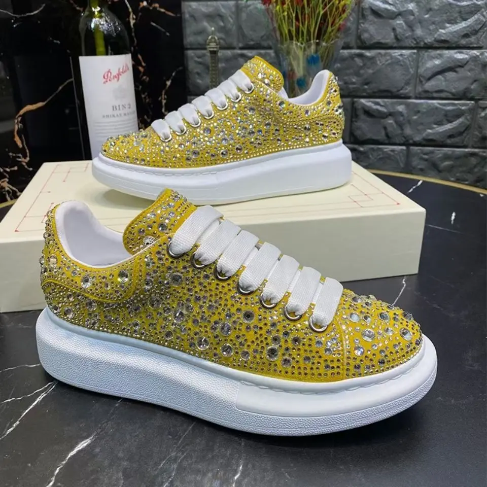 

2022 new Fashion Brand Women Shoes Fashion All-Match Casual Fashion Rhinestone Skate shoes woman sneakers