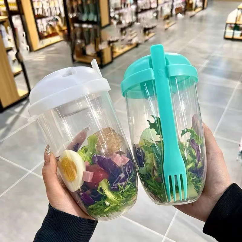 

Shaker Bottles Fresh Fruit Container Fresh Fruit Vegetable Salad Cup Fashion Food Shaker With Dressing Container with Fork