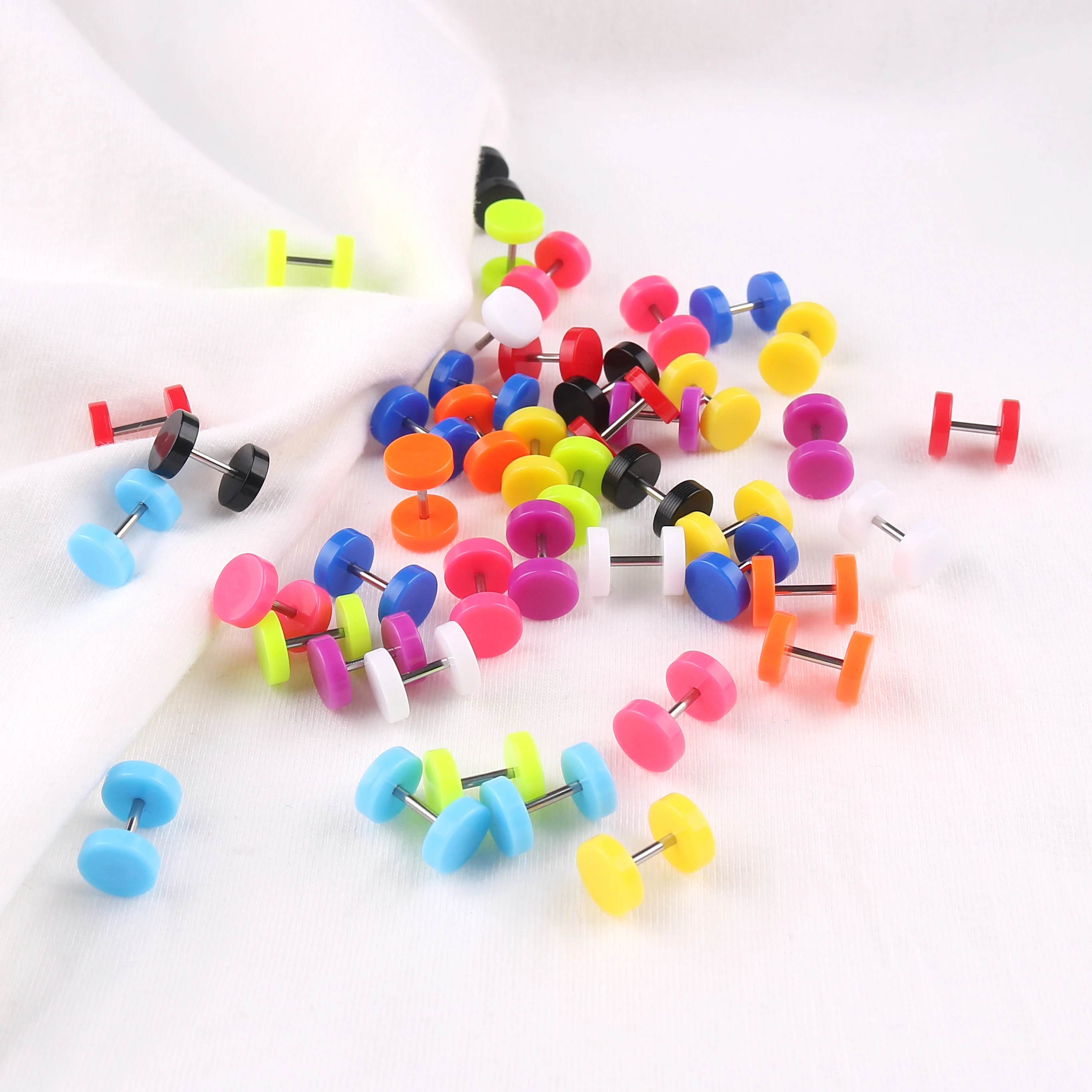 

1 Pair Black White Acrylic Ear Tunnel Plug Body Piercing Jewelry Earrings Industrial Piercing Extender Ear Gauge Fake Piercing