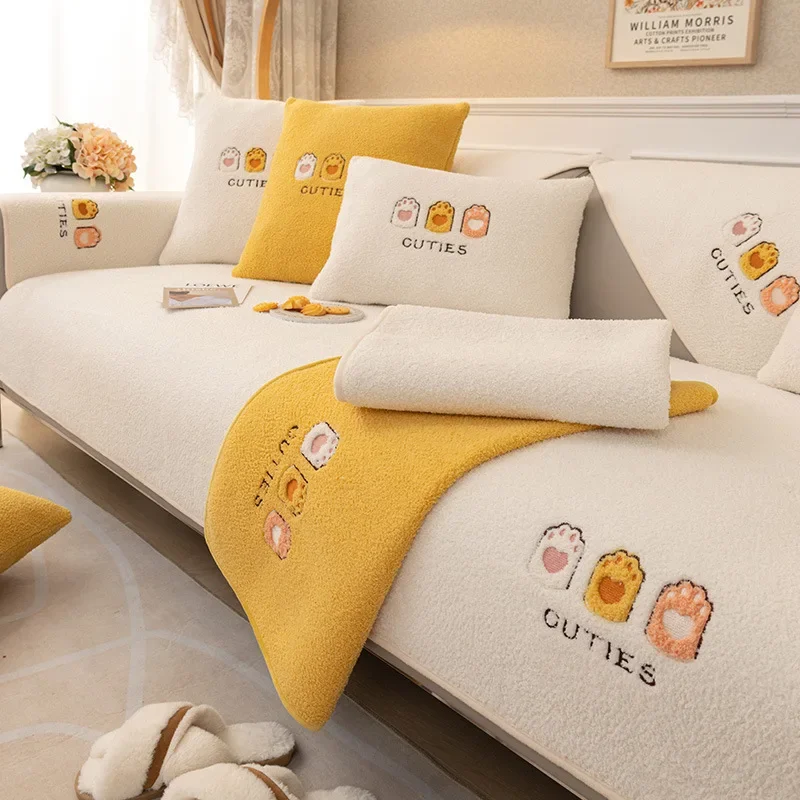 

Cartoon Pattern Lamb Plush Sofa Cushion New Winter Sofa Cover Fabric Plush Anti Slip Armrest Anti Slip Seat Cushion