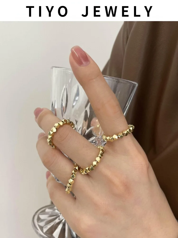 

TIYO Trendy Jewelry Silvery Golden Metal Ring Simply Design Vintage Temperament Geometric Ring For Girl Lady Gifts