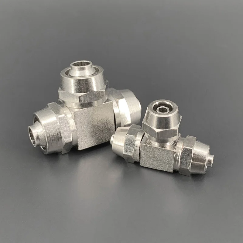 

Соединитель пневматический PE-4