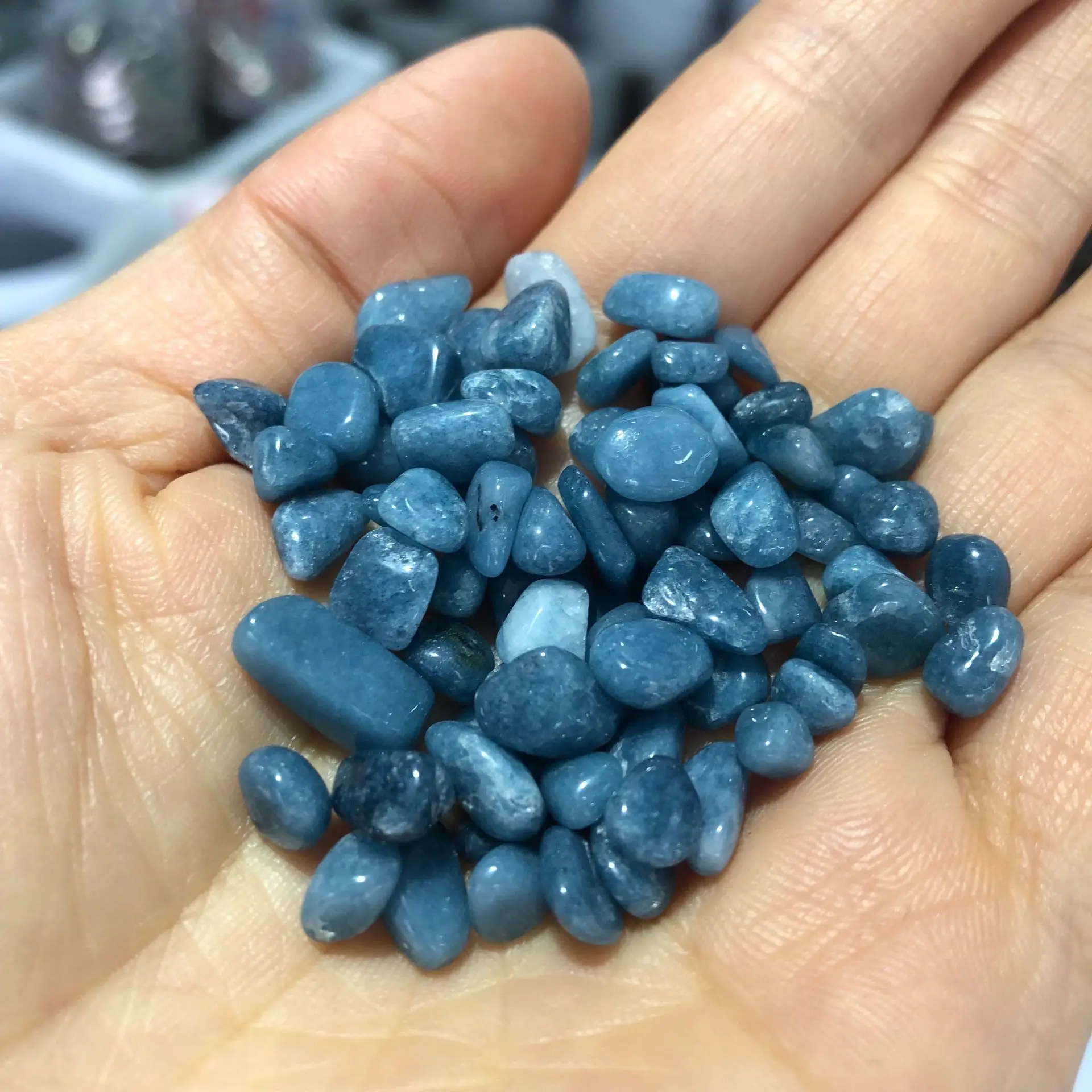 

1000g Natural Crystal Blue Irregular Rock Tumbled Crushed Stone Healing Reiki Gravel Garden Aquarium Decoration