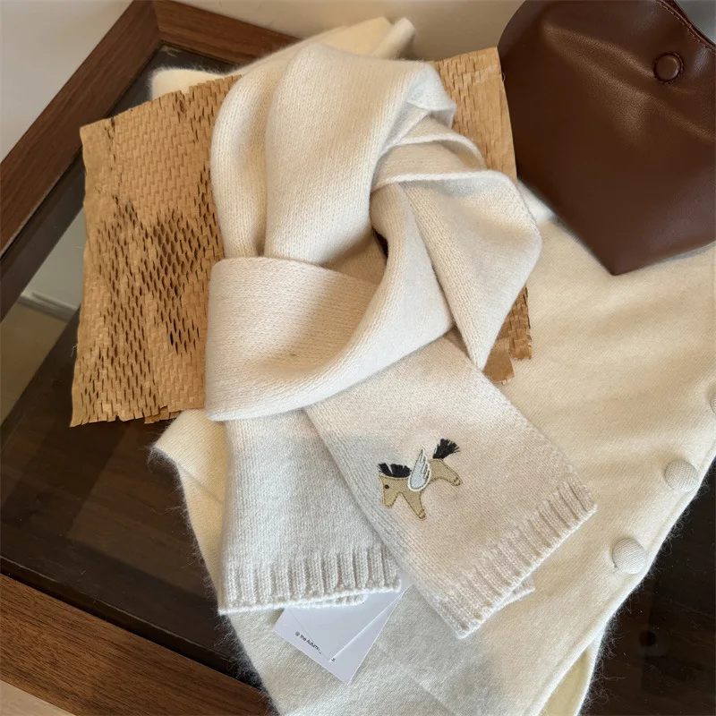 2024 новый теплый шерстяной шарф с вышивкой пони на осень и зиму нагрудник