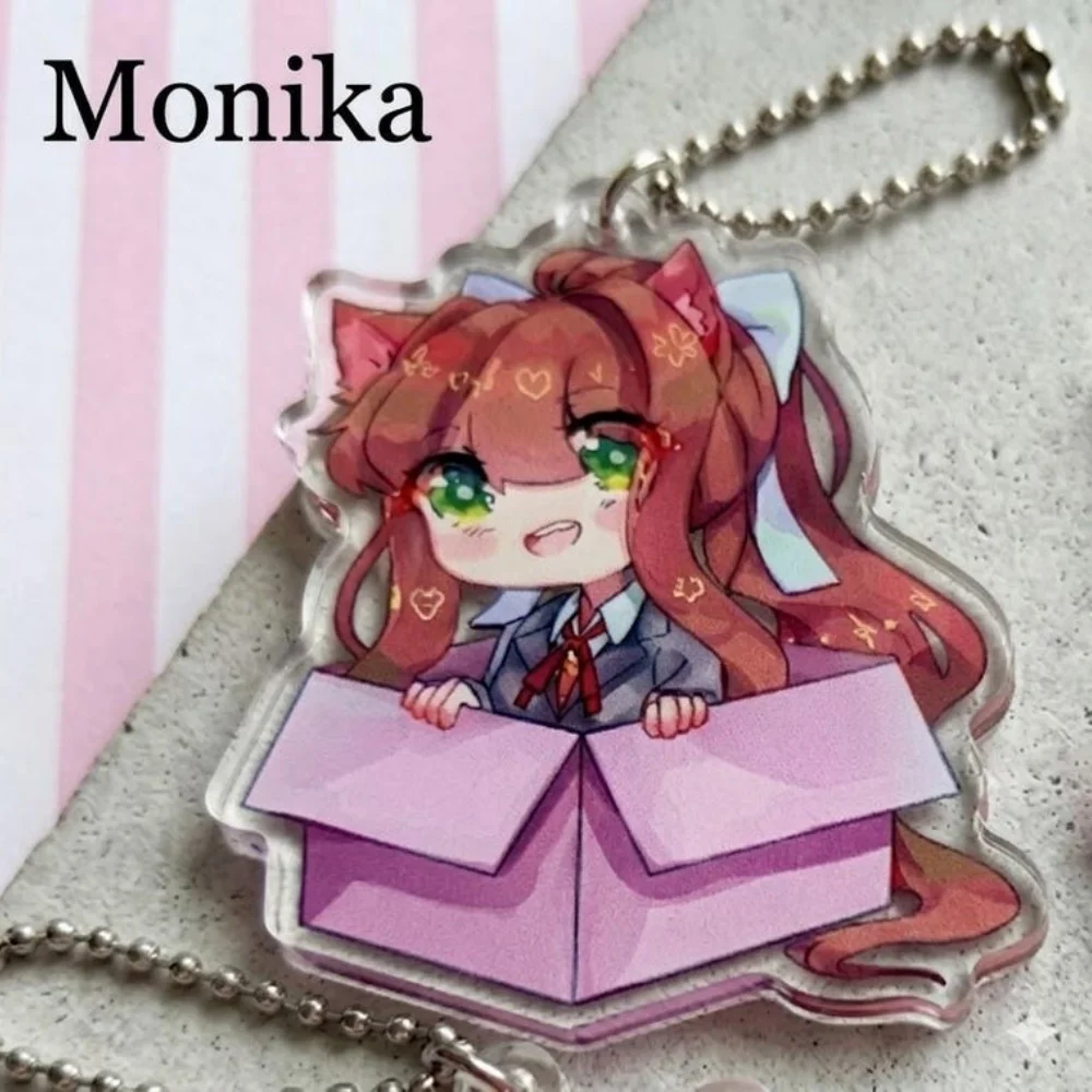 Фото Для игровых аксессуаров DDLC: Натсуки, Юри, Сайори, Моника. Акриловый брелок-подвеска, украшение, мультяшный милый аксессуар для рюкзака, подарок. №2