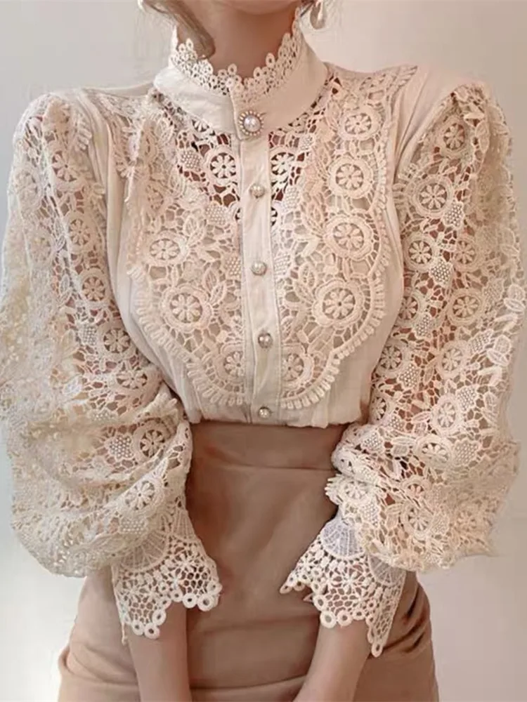 

Женская элегантная кружевная ажурная рубашка Mandylandy, модная женская сексуальная однобортная футболка с длинным рукавом-фонариком и воротни...