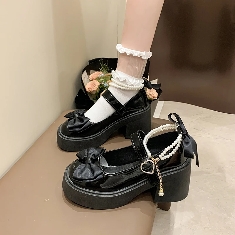 Женские маленькие кожаные туфли на высоком каблуке с бантом и жемчугом платформе