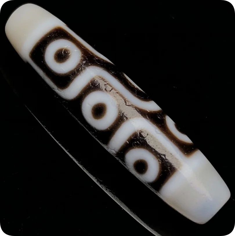 Черно-белый материал белое сердце сложенная линия девять глаз агат Tianzhu Lezi