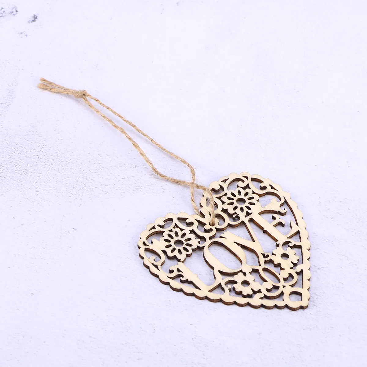 

10pcs LOVE Heart Wooden Embellishments Crafts Hanging Ornament (Wood Color)