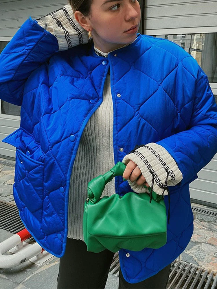 HenzWorld Autumn And Winter Blue Quilted Cotton Loose Blue Round Neck Cotton Jacket For Women Warm Button Down Coat And Jacket
