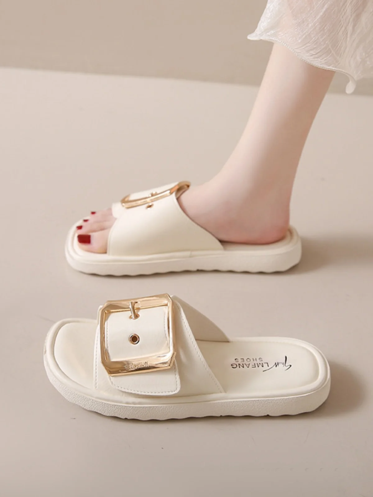 

Shoes Woman 2023 Slippers Flat Pantofle Low Luxury Slides New Soft Designer PU Buckle Strap Rubber Basic Shoes Slippers Casual S