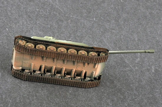 Trumpeter 07136 масштаб 1/72 советский тяжелый танк JS-7 детская военная коллекционная