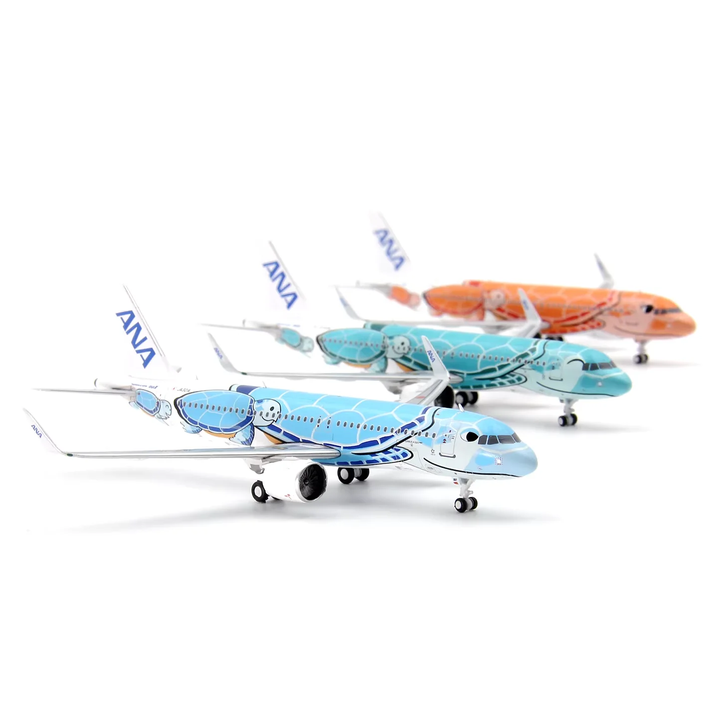 Фото Масштабная модель самолета GeminiStar Aviation A320neo серии Turtle (JA321/2/3A) из сплава, масштаб 1:400 №3