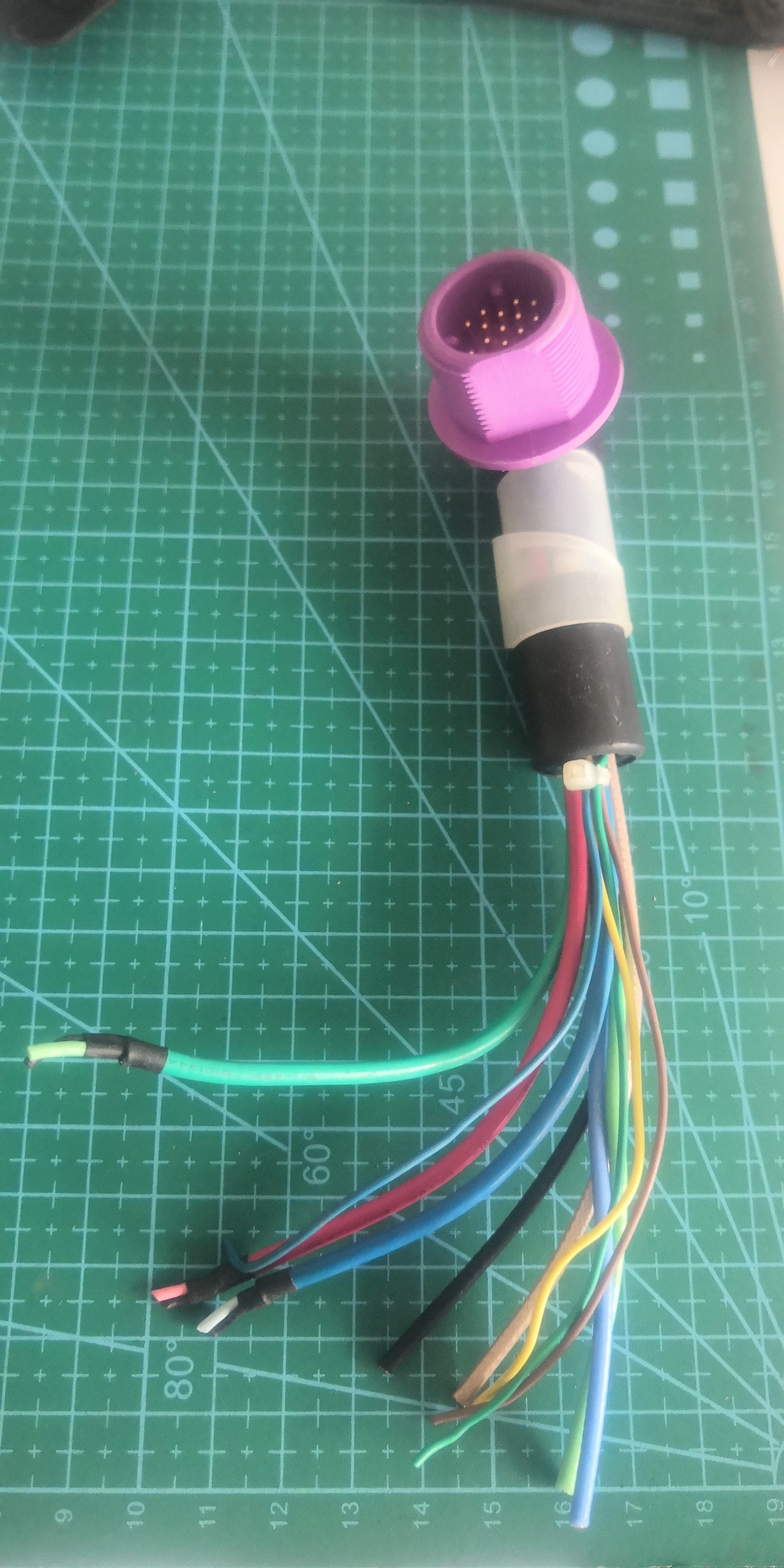 

Garmin 17 Pin Purple деталь для ремонта соединителя