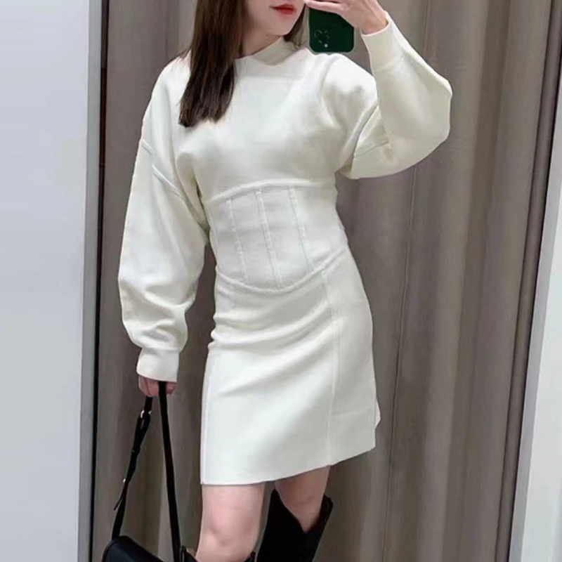 

Женское вязаное платье с пышными рукавами, Осень-зима 2023