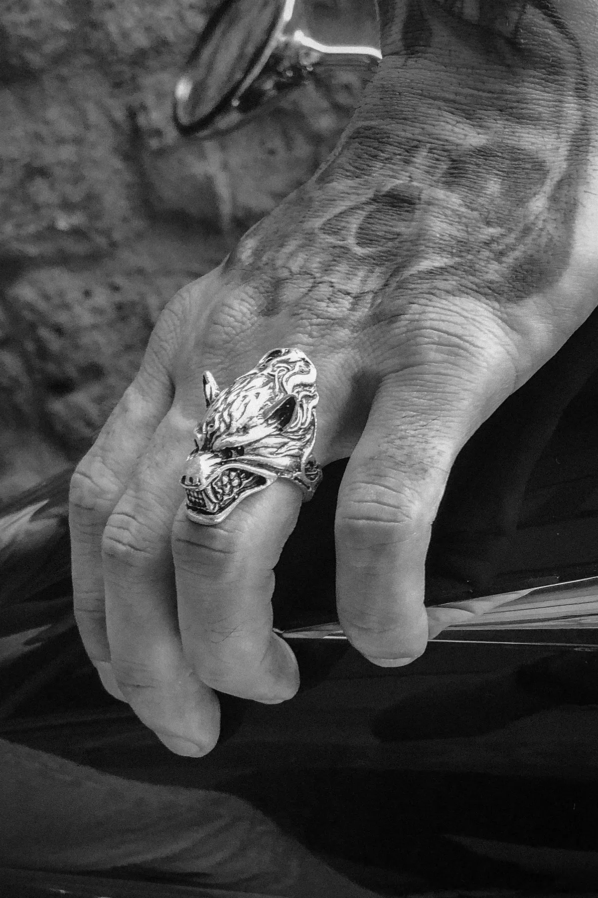 

New Fashion Biker Style Wolf Adjustable Ring Unisex Men Women Tumbled Jewelry Styled Gift Birthday Accessories