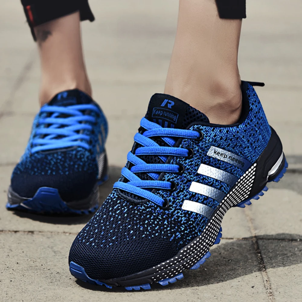 New Professional Running Shoes for Men Anti-slip Sports Shoes Lightweight Sneakers Women Athletic Training Jogging Footwear