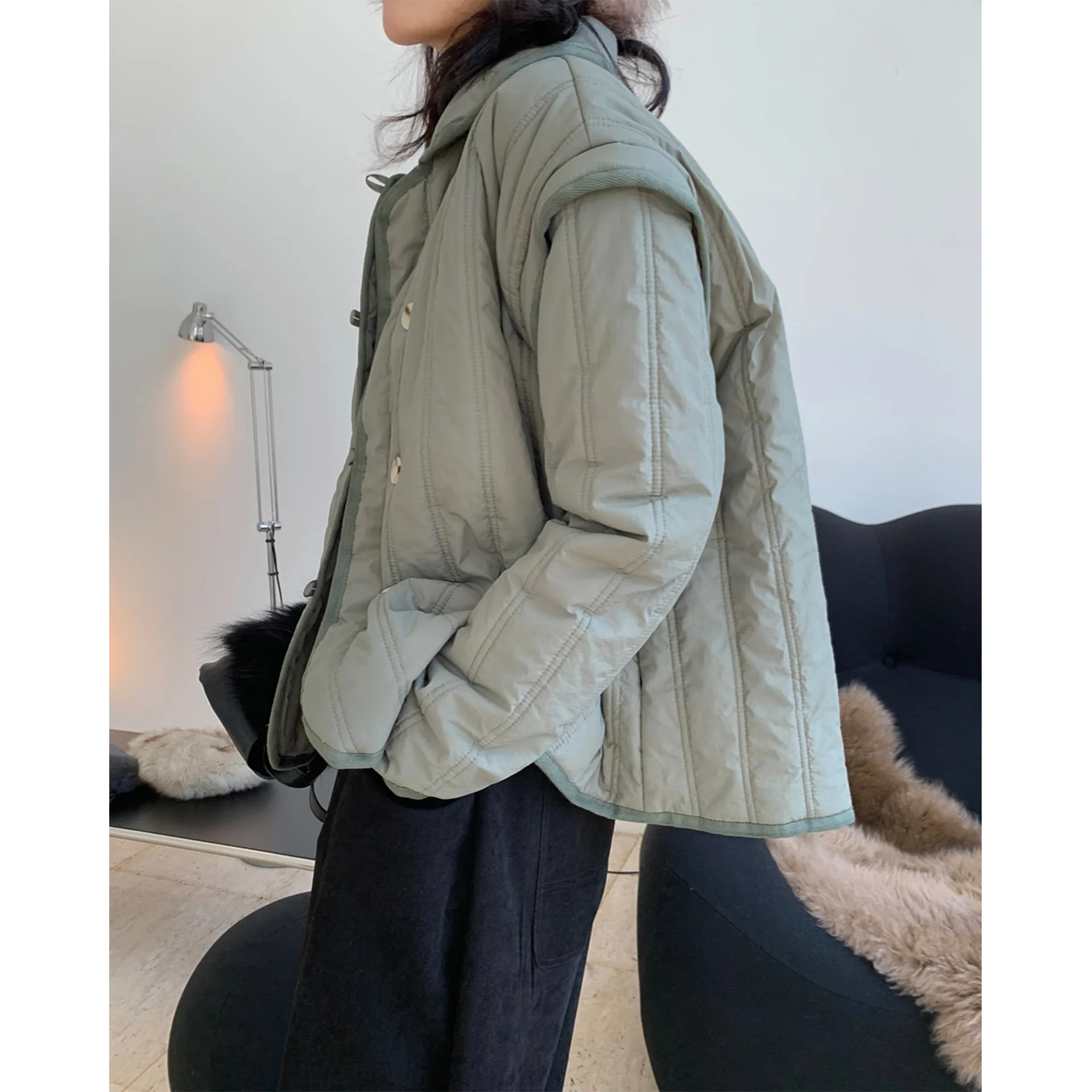 2022 Winter New Fashion Quality Design Lapel Cotton Jacket with Buckles Loose Warm and Comfortable Cotton Jacket Women's Thick