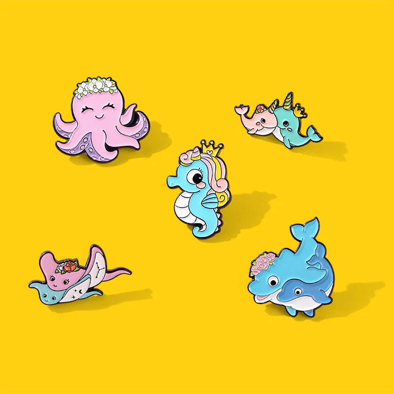 

Cartoon Cute Marine Animal Octopus Brooch Enamel Collar Pin Metal Broches for Women Badge Pines Metalicos Brosche Accessories