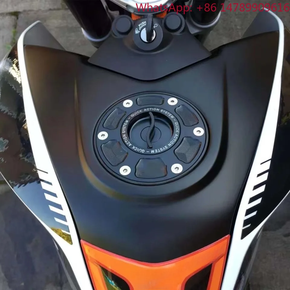 Фото Крышка топливного бака/воздушного фильтра DTRAD Super Duke 990/990R/950 из алюминия с ЧПУ, быстросъемная, для мотоцикла (совместима с KT, включает ключи) №1
